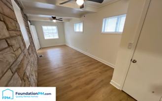 1736 S Parkway E - Photo 1 of 1