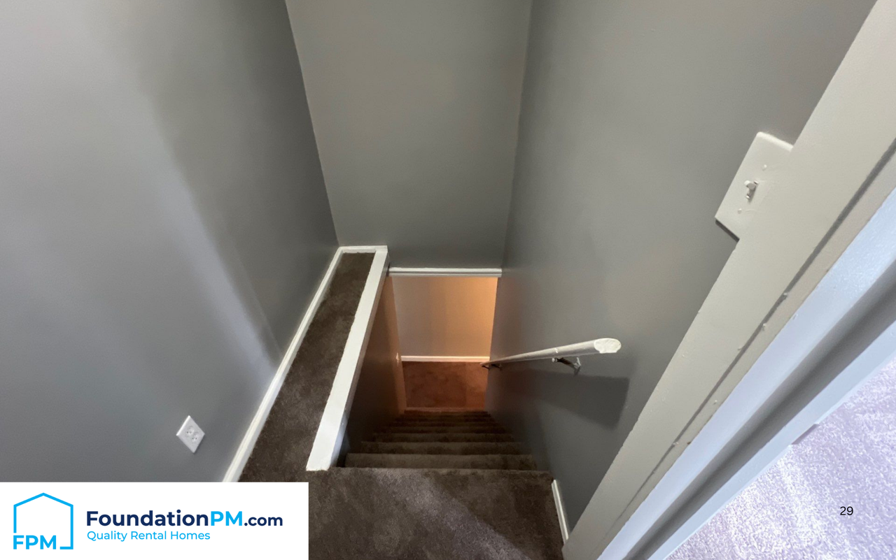 4855 Shulman Cv - Photo 4 of 20