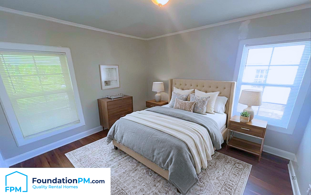 2303 Longstreet Dr - Photo 4 of 20