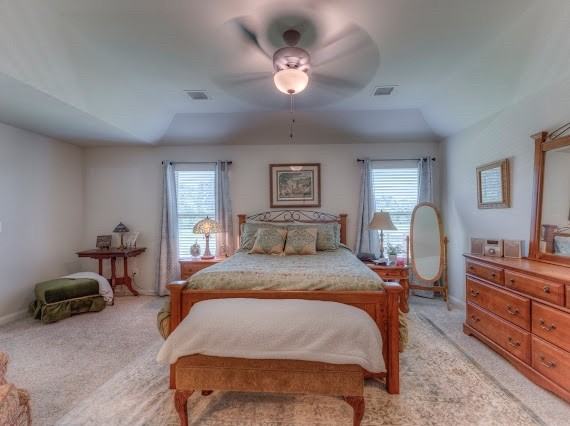 2705 W Madison St - Photo 5 of 24