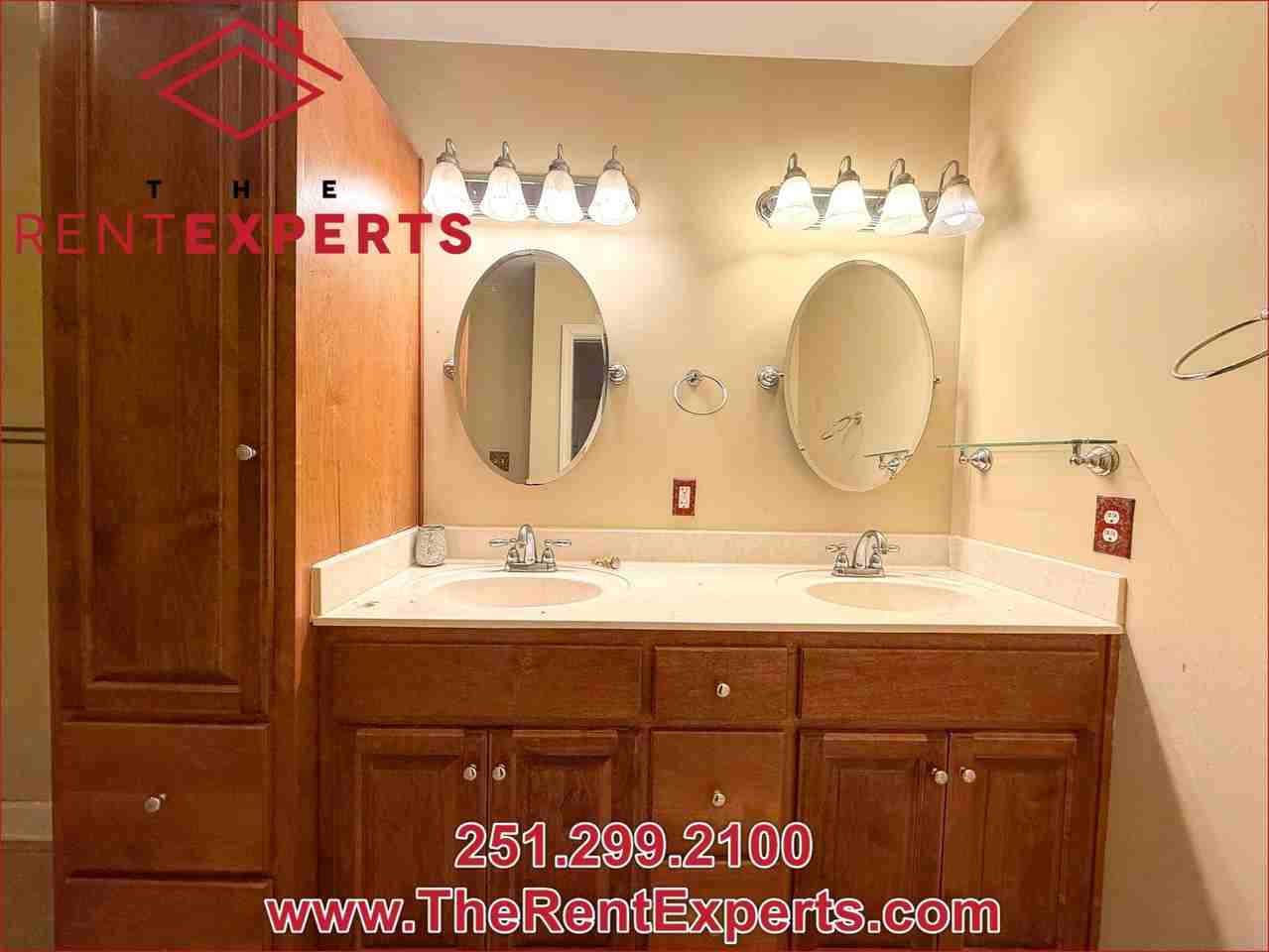 2772 N Grafhill Dr - Photo 4 of 37