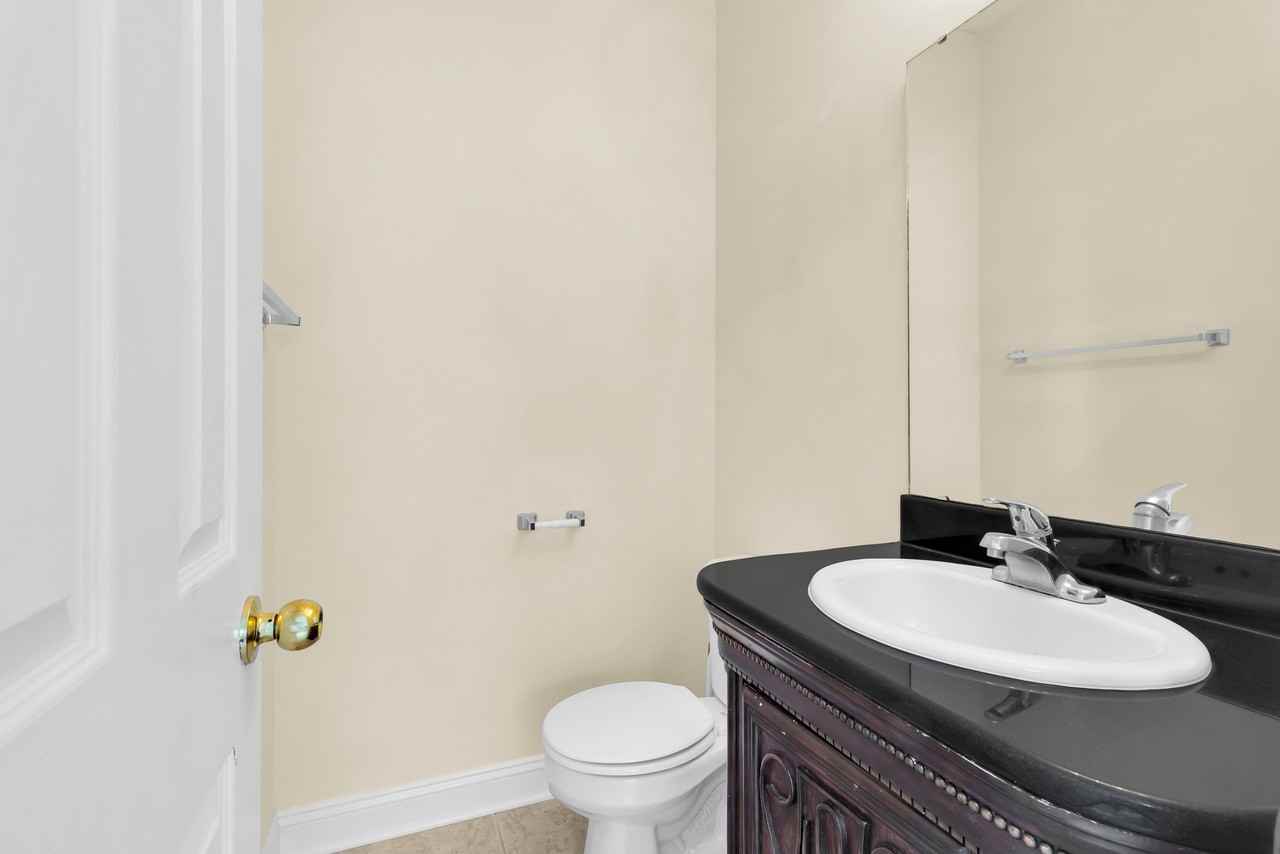 504 Sea Knight Ln #1 - Photo 4 of 50