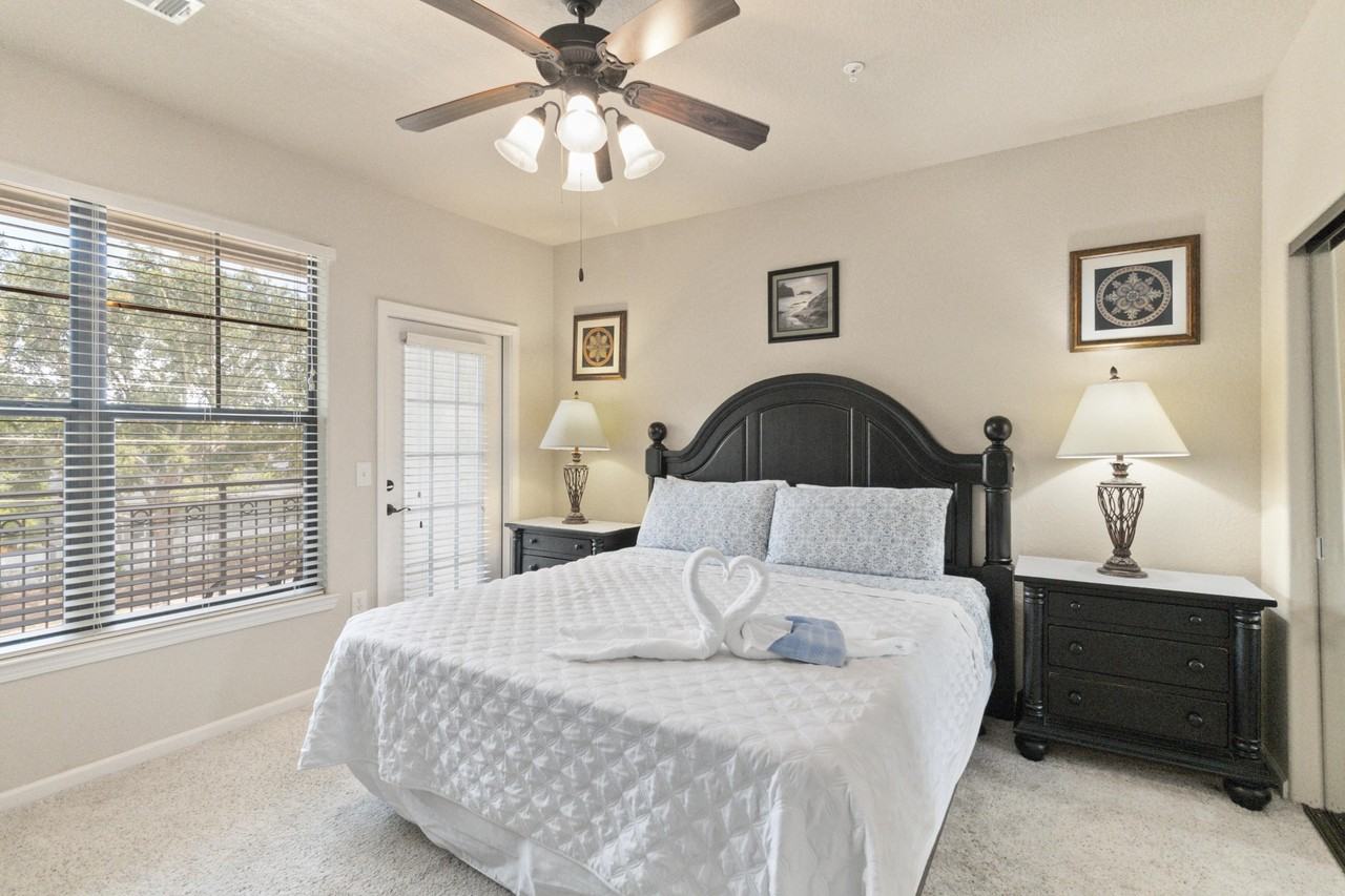 901 Charo Pkwy #1 - Photo 6 of 32