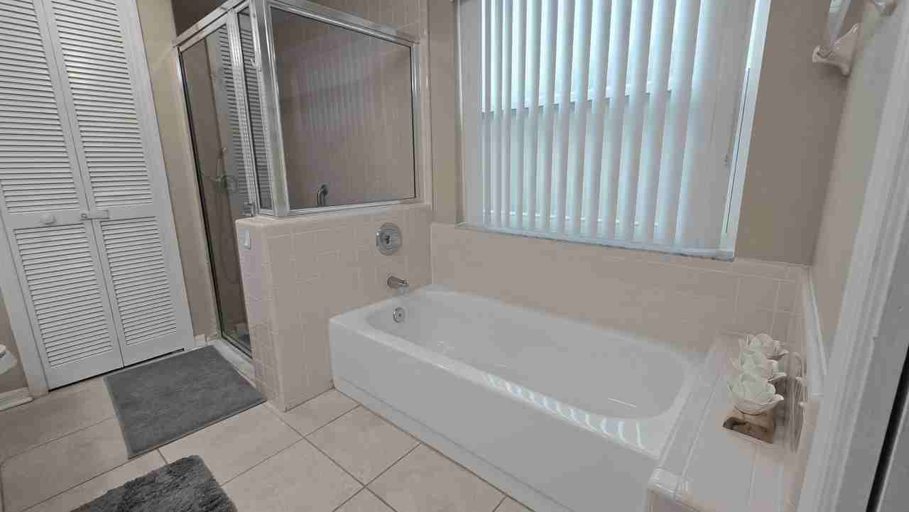 3001 Bransbury Ct - Photo 2 of 38