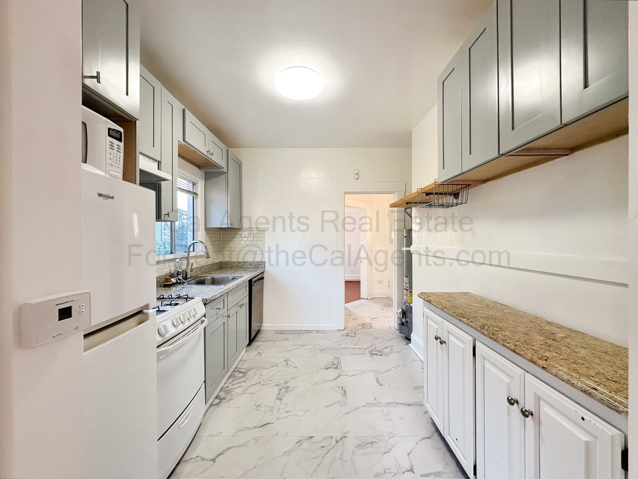 5825 Genoa St #2 - Photo 3 of 10