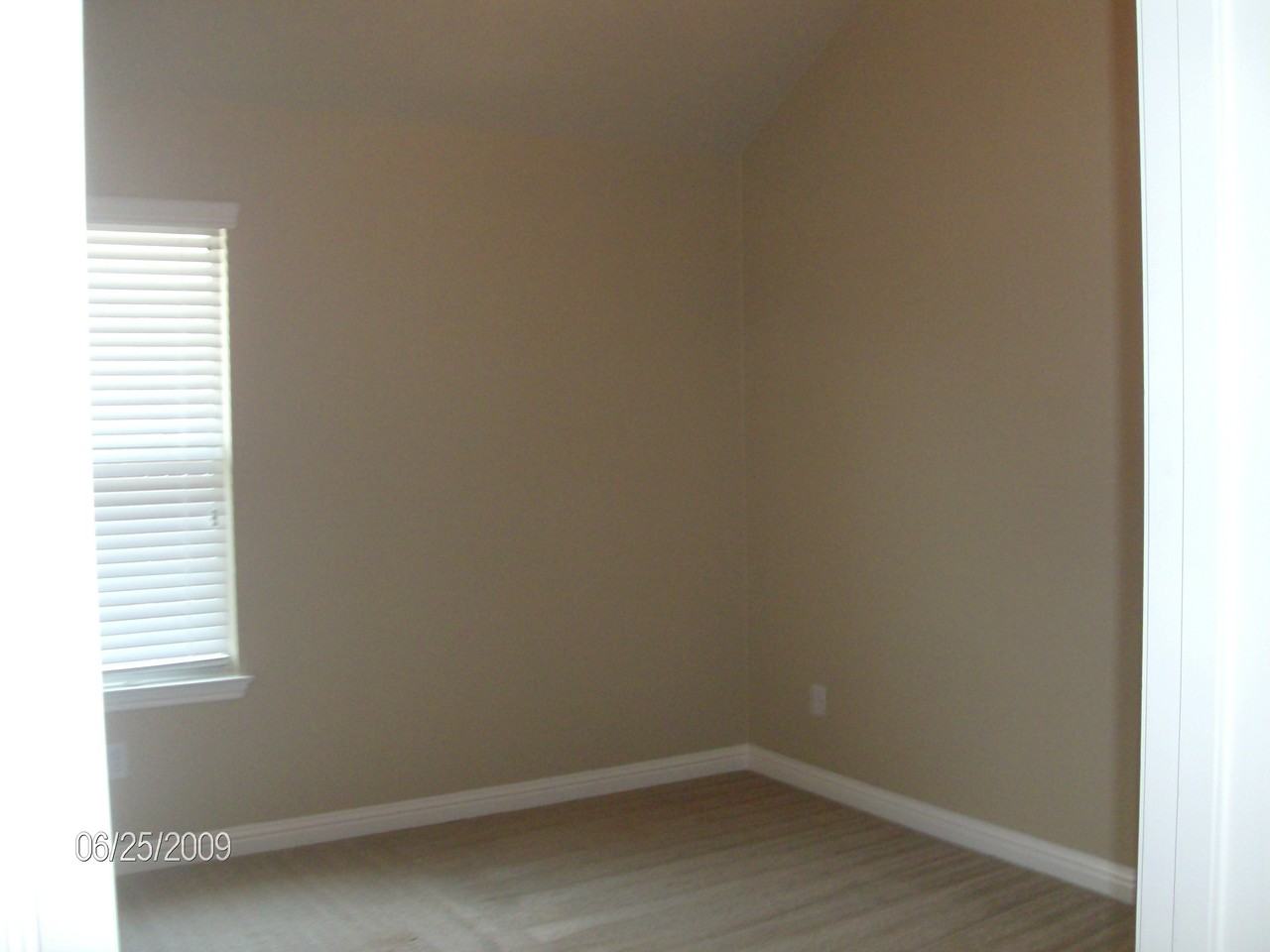 2101 National Park Blvd - Photo 3 of 12