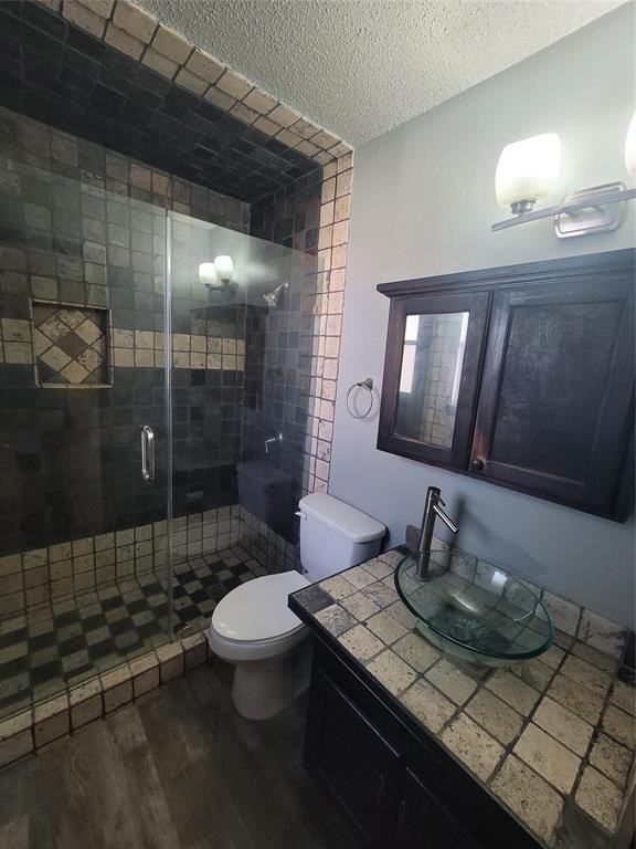 501 Mountain Laurel Dr - Photo 4 of 10