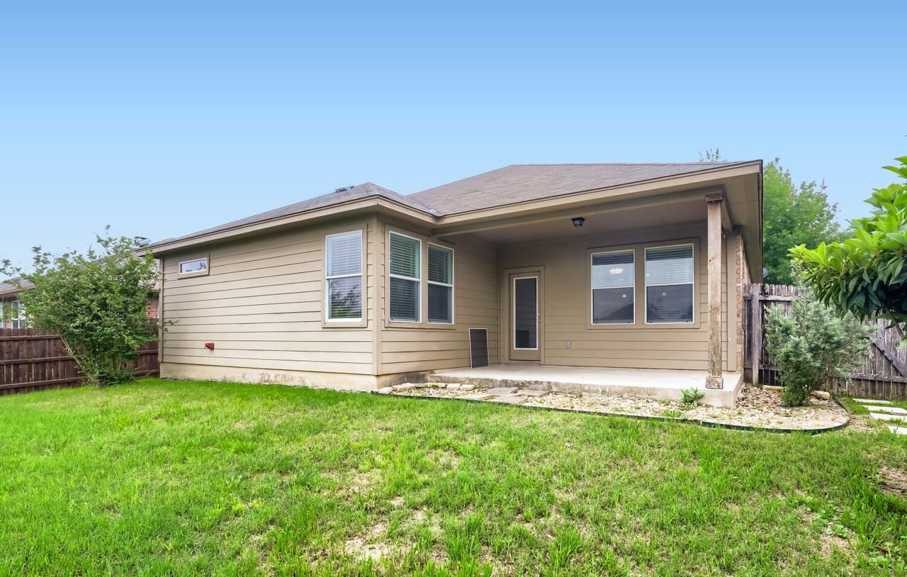 183 Blossom Valley Strm - Photo 3 of 23