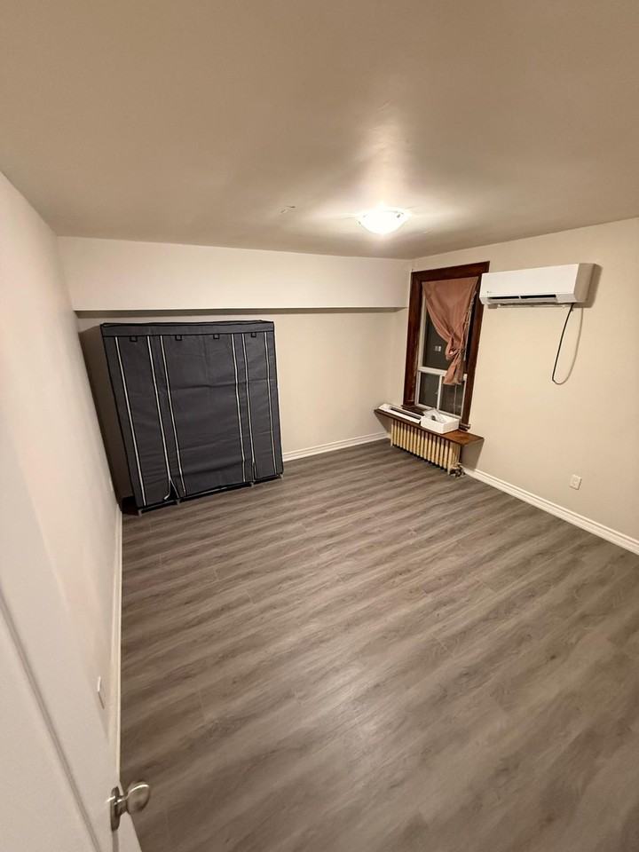 507 Strathmore Blvd - Photo 3 of 6