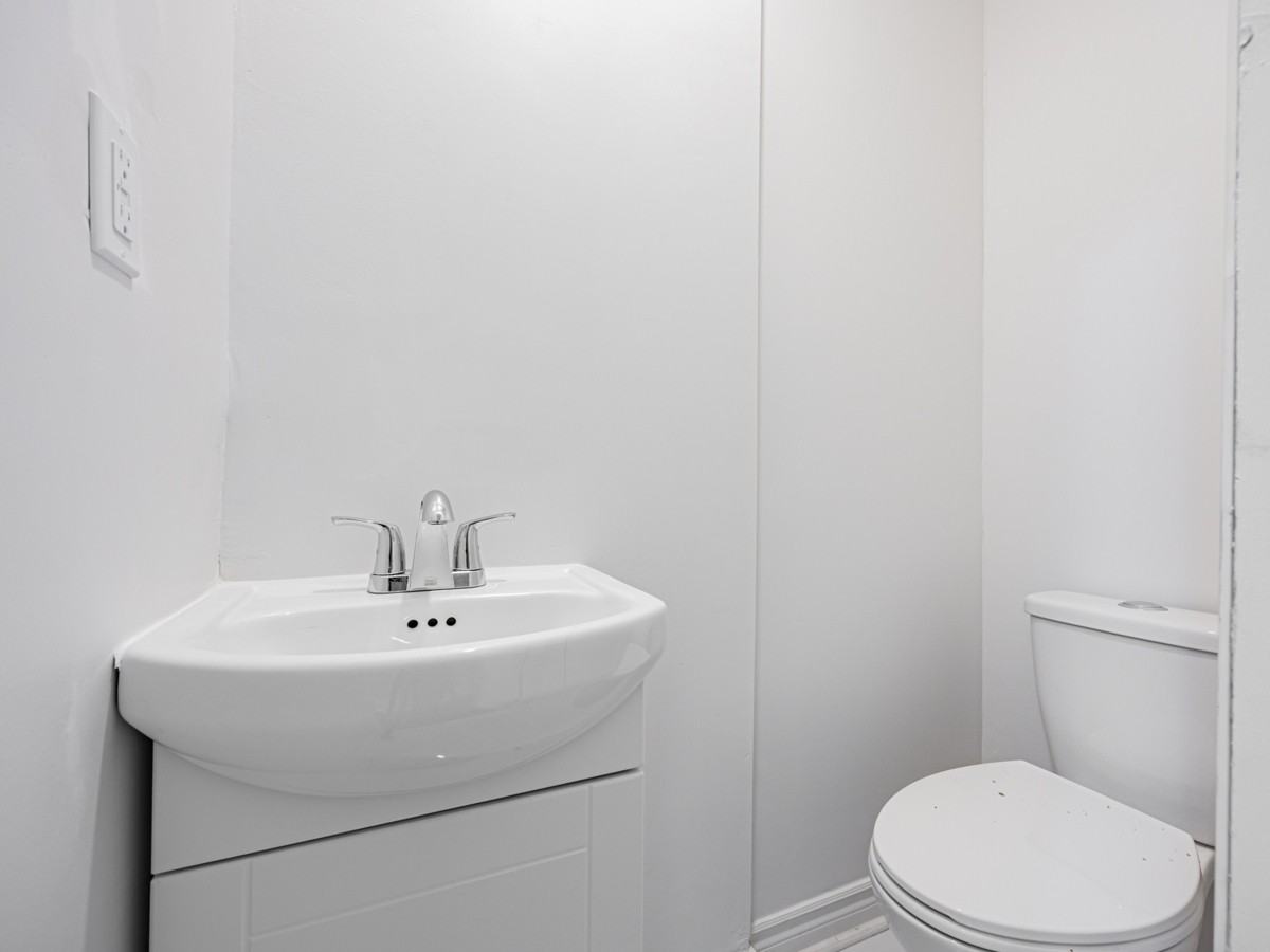 122 Maybourne Ave - Photo 5 of 12