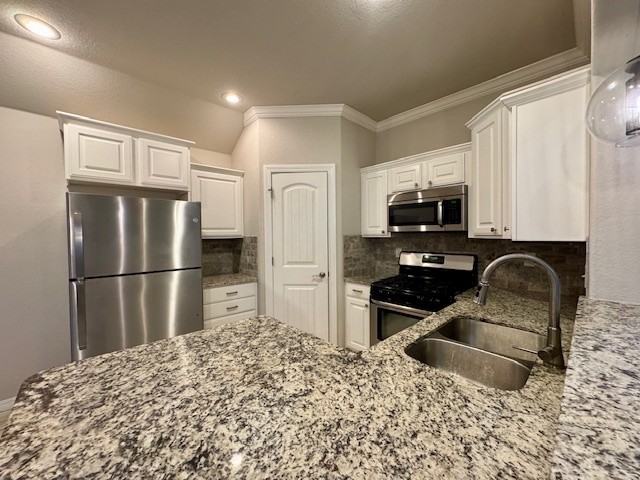 100 Sullivans Way - Photo 4 of 19