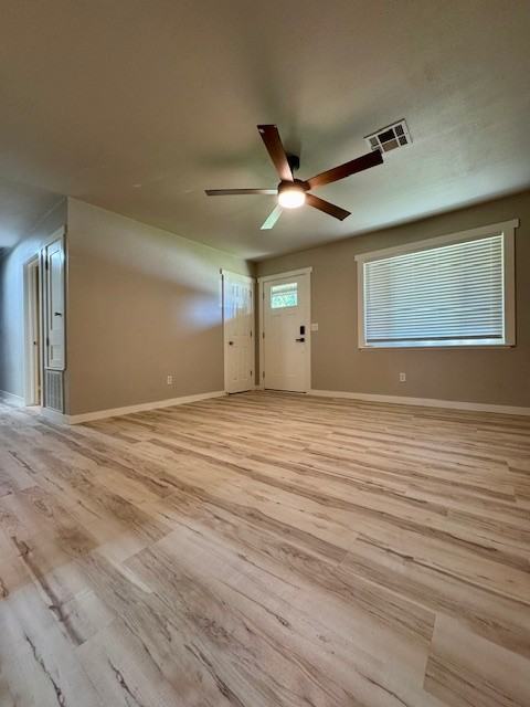 705 Se 10th St - Photo 4 of 21