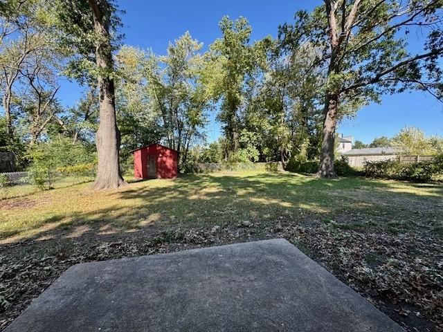 705 Se 10th St - Photo 2 of 21