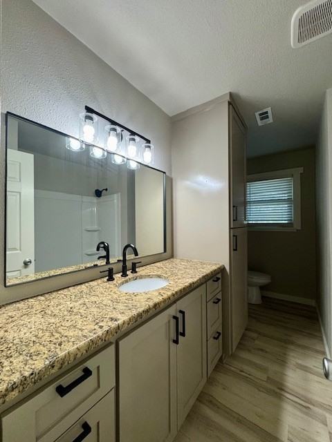 705 Se 10th St - Photo 6 of 21