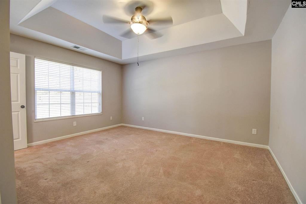 135 Cape Jasmine Way - Photo 4 of 9