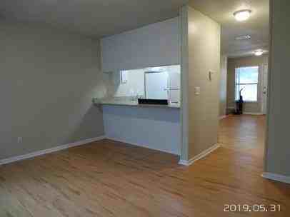 590 Hill Ln #3 - Photo 2 of 9