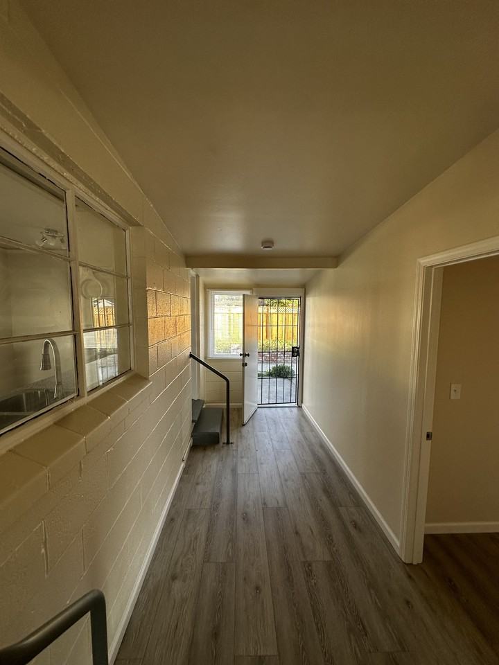 2026 W Avenue 134th - Photo 2 of 5