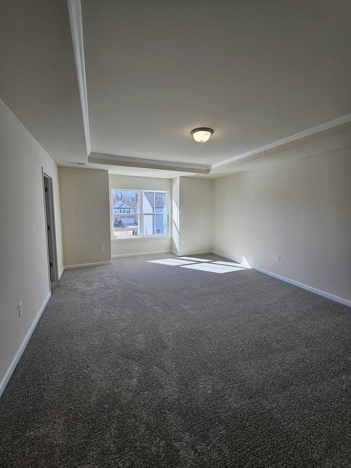 300 Abbots Mill Dr #1 - Photo 6 of 22