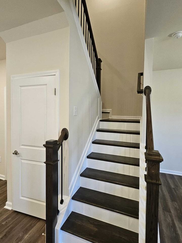 300 Abbots Mill Dr #1 - Photo 7 of 22