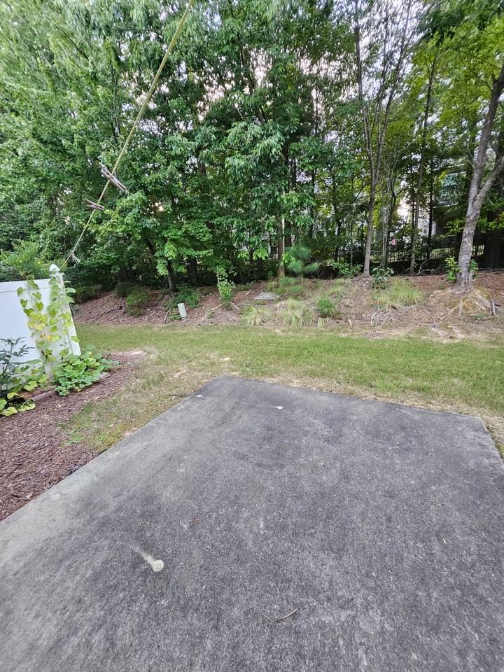304 Founders Walk Dr #1 - Photo 3 of 20