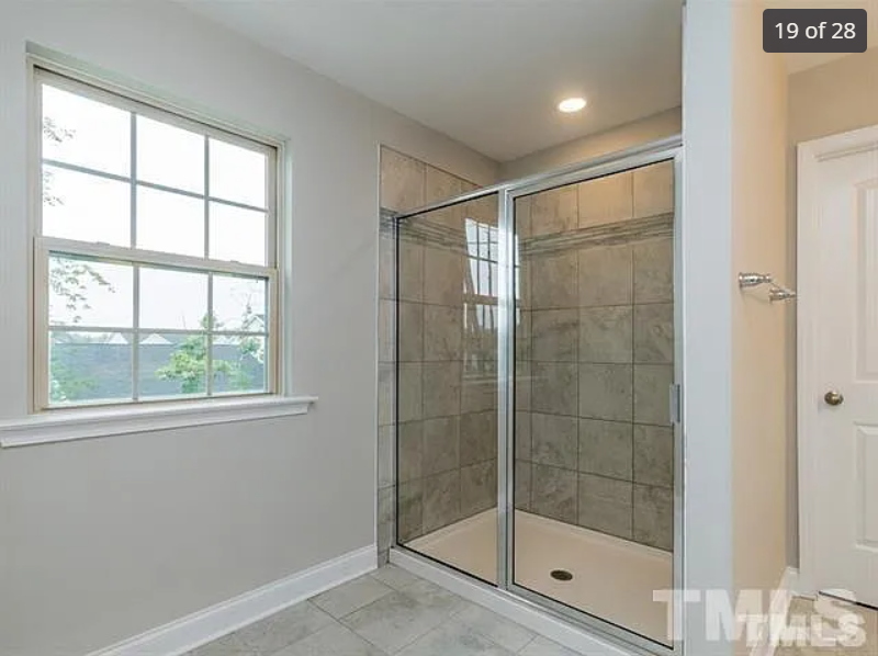 3405 Fairstone Rd - Photo 6 of 29