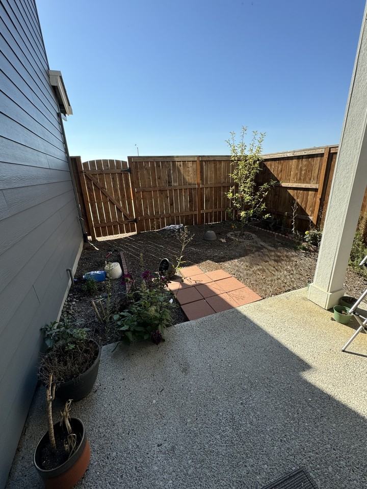 3139 S Jasper Dr - Photo 5 of 26
