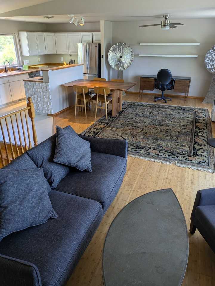 4565 21st Ave Sw - Photo 5 of 27