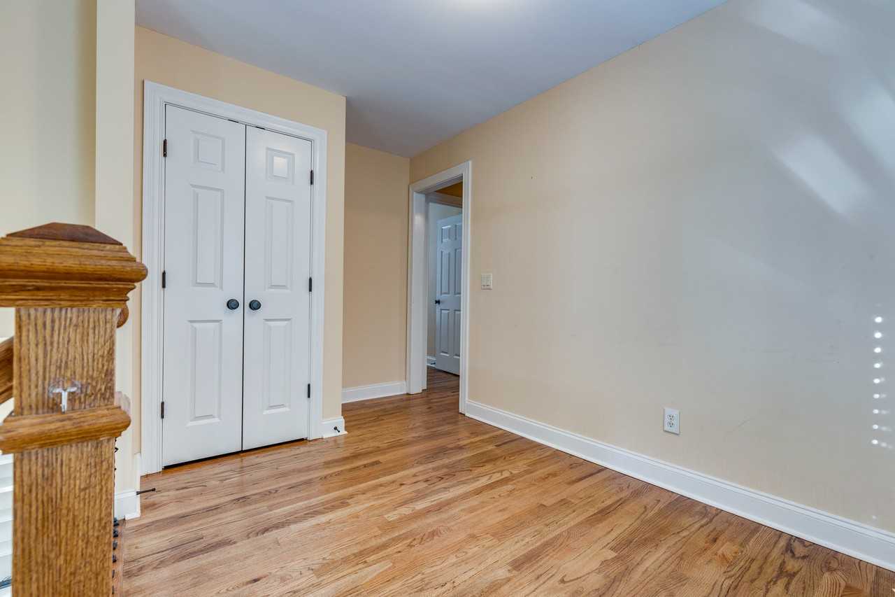 3012 Americus Dr - Photo 3 of 43