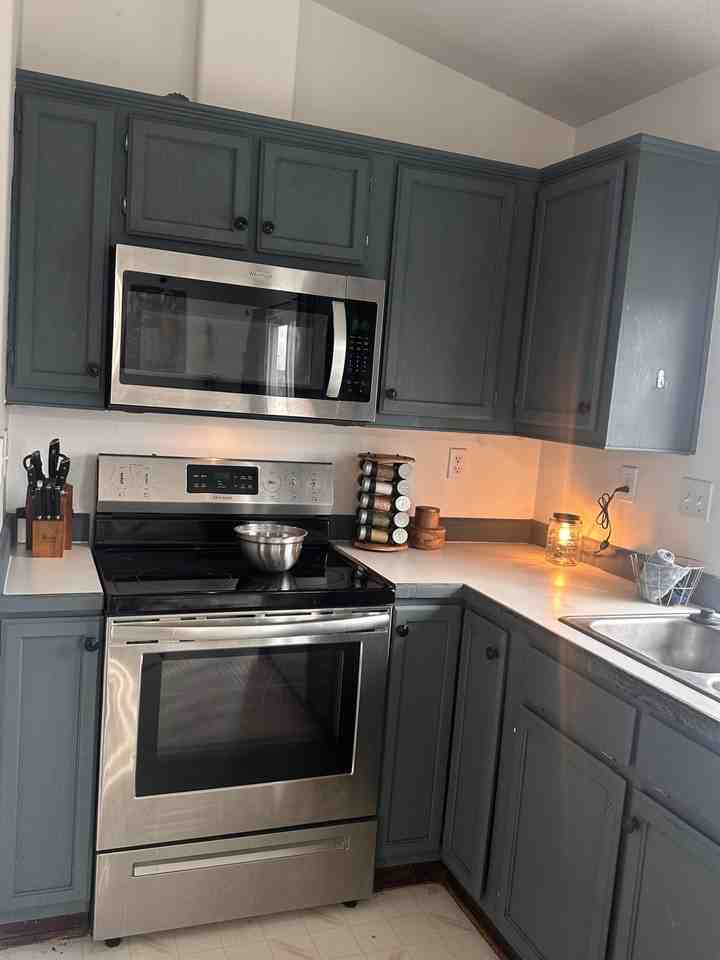 684 W Rams Hill St - Photo 7 of 10