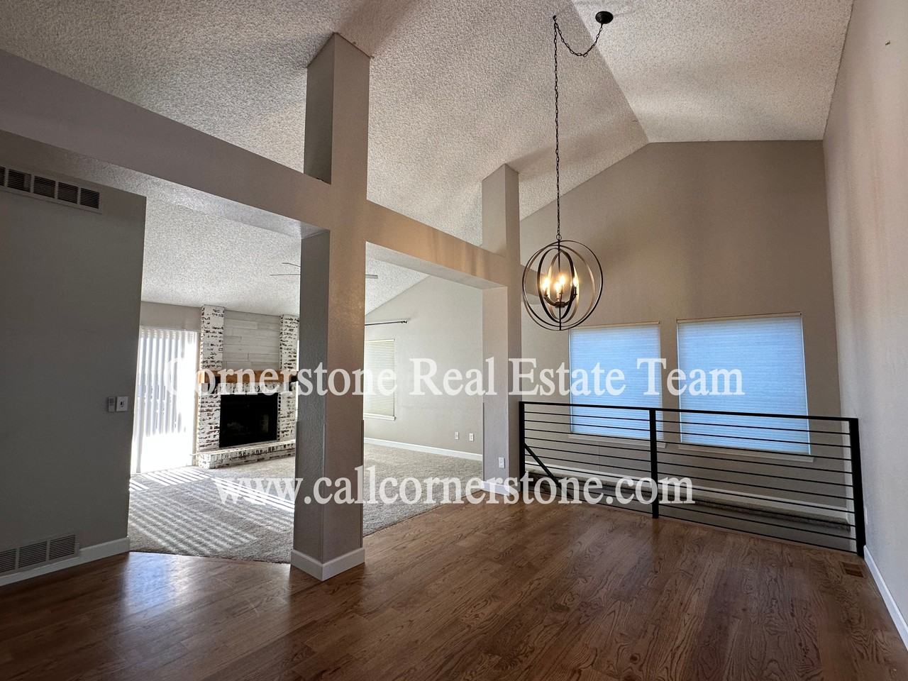 950 Royal Crown Ln - Photo 6 of 10