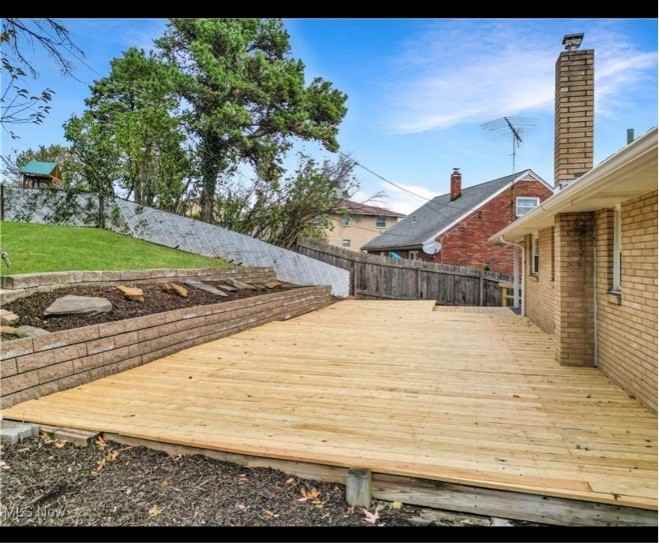 240 Stardust Dr - Photo 7 of 22