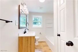 704 Douglas Ave - Photo 6 of 19