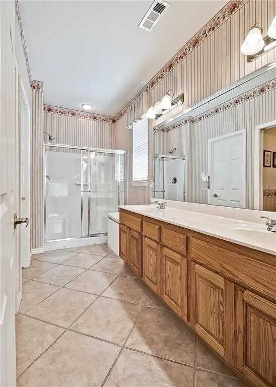 15 Glenbrook Ln - Photo 3 of 14