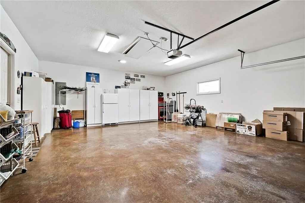15 Glenbrook Ln - Photo 6 of 14