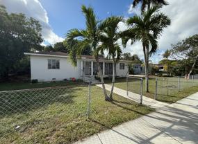 1330 Kasim St - Photo 1 of 1