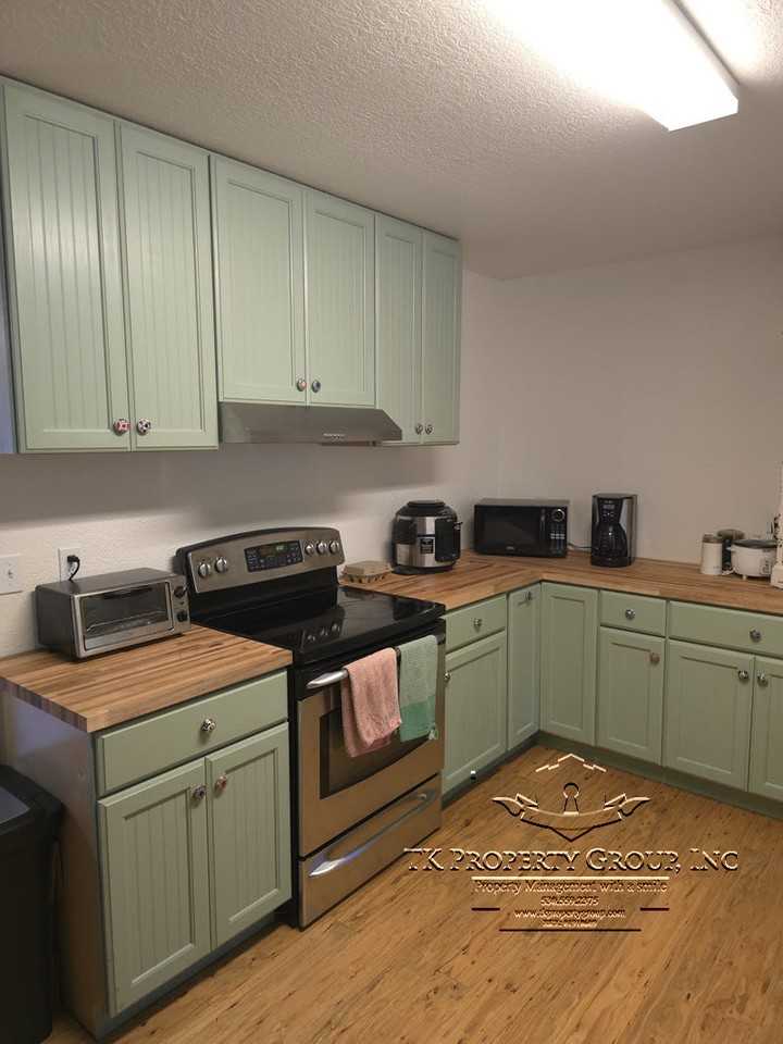 16048 Mountain View Dr - Photo 2 of 21