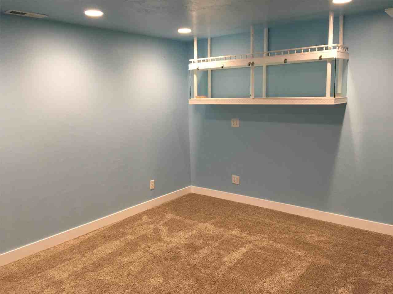 2084 W Fairway Ln #1 - Photo 7 of 35