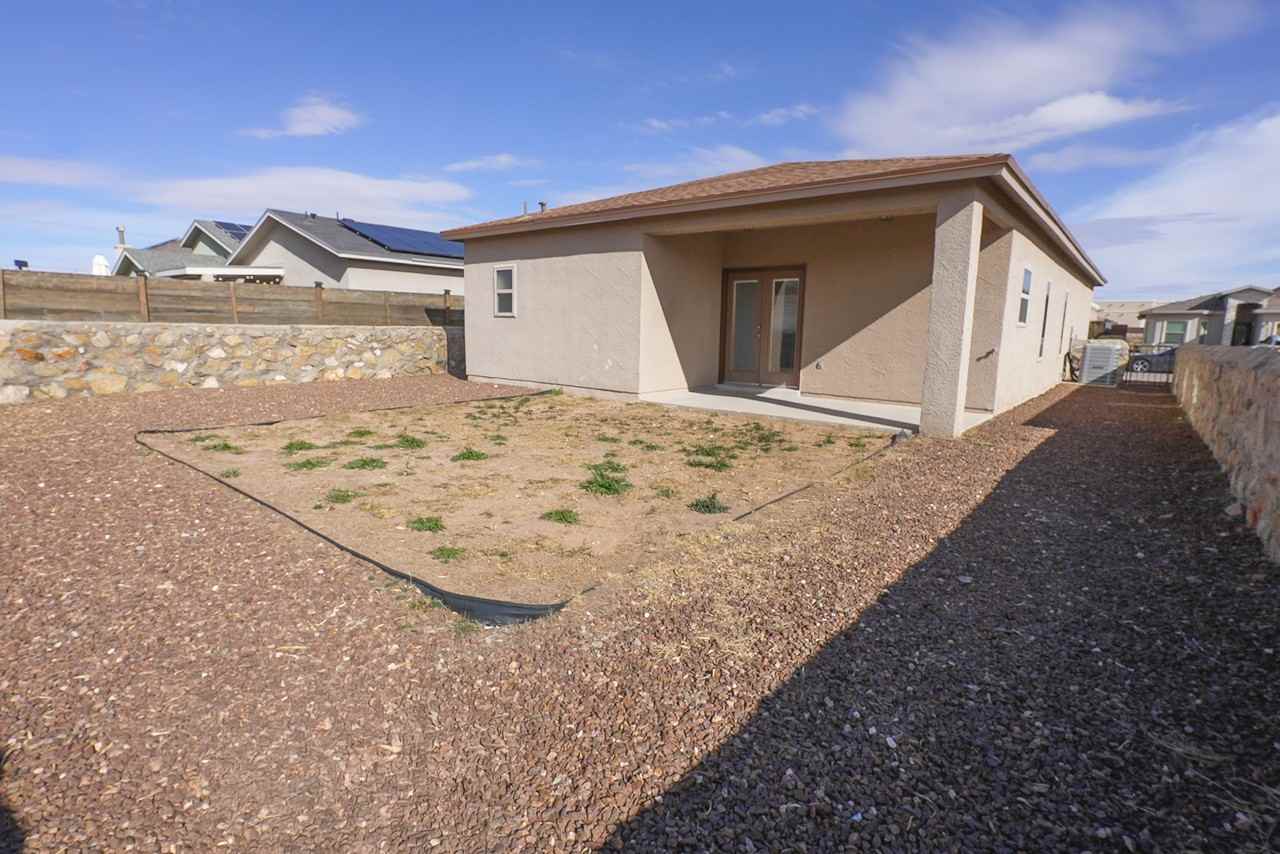 4941 Ruben Soto Dr - Photo 5 of 15