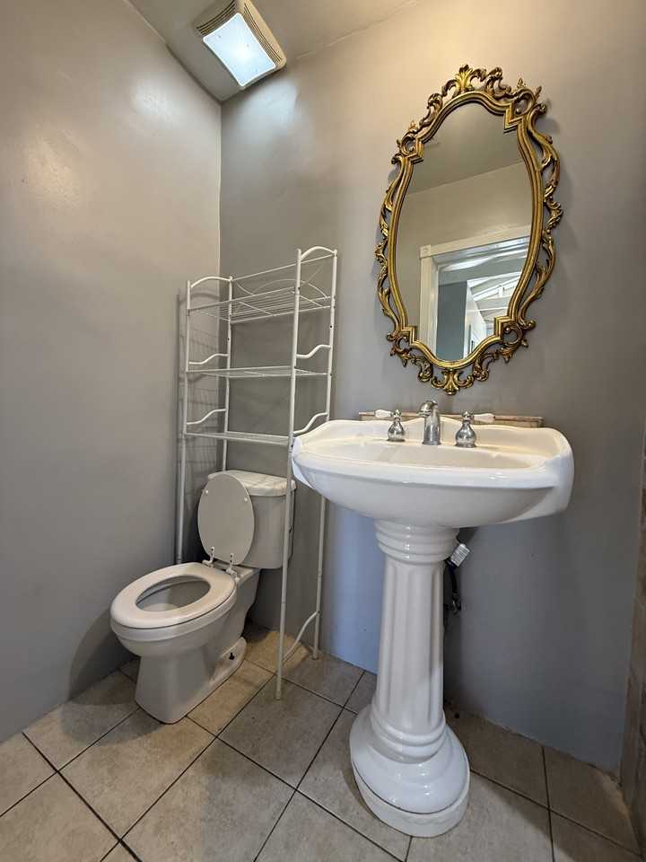 4410 Trowbridge Dr #C - Photo 7 of 18