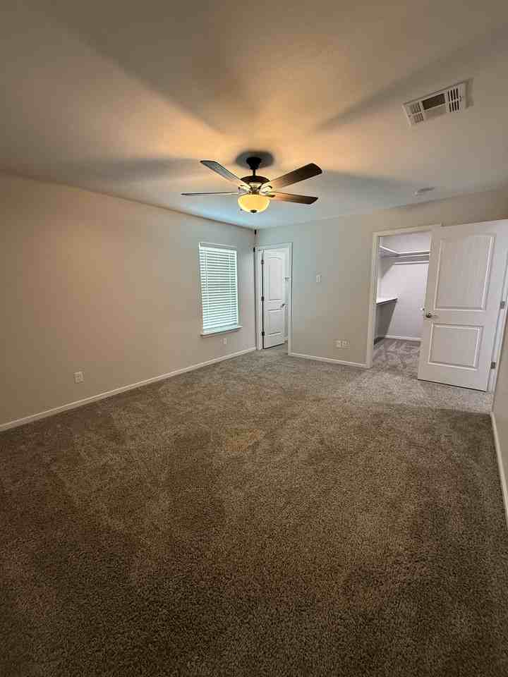 1099 Sky River St - Photo 3 of 33
