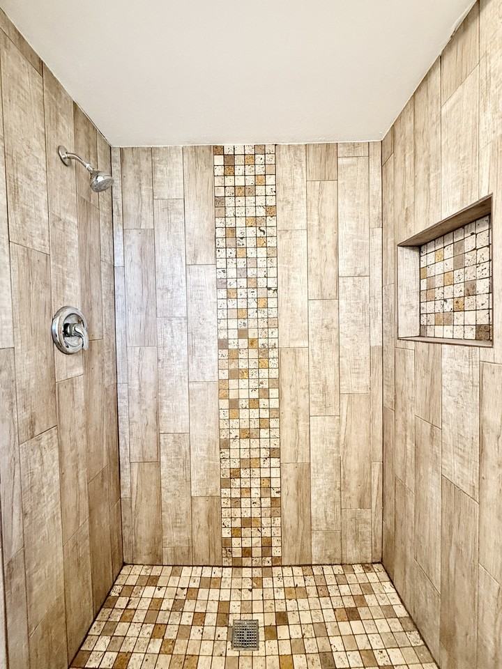 10833 Cardigan Dr - Photo 6 of 25