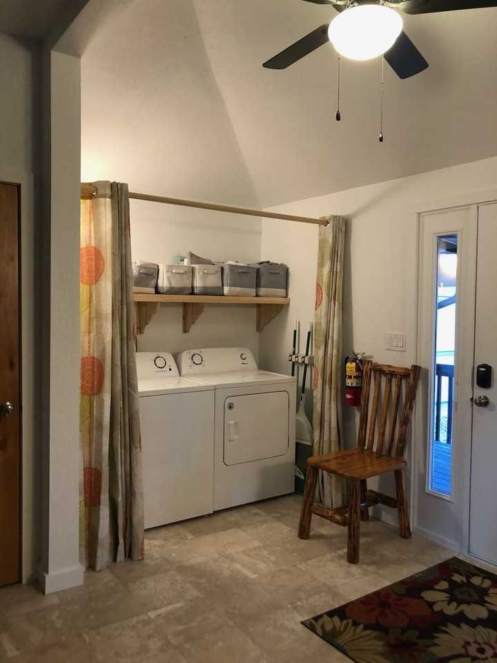 285 1st Avenue East N - Photo 3 of 11