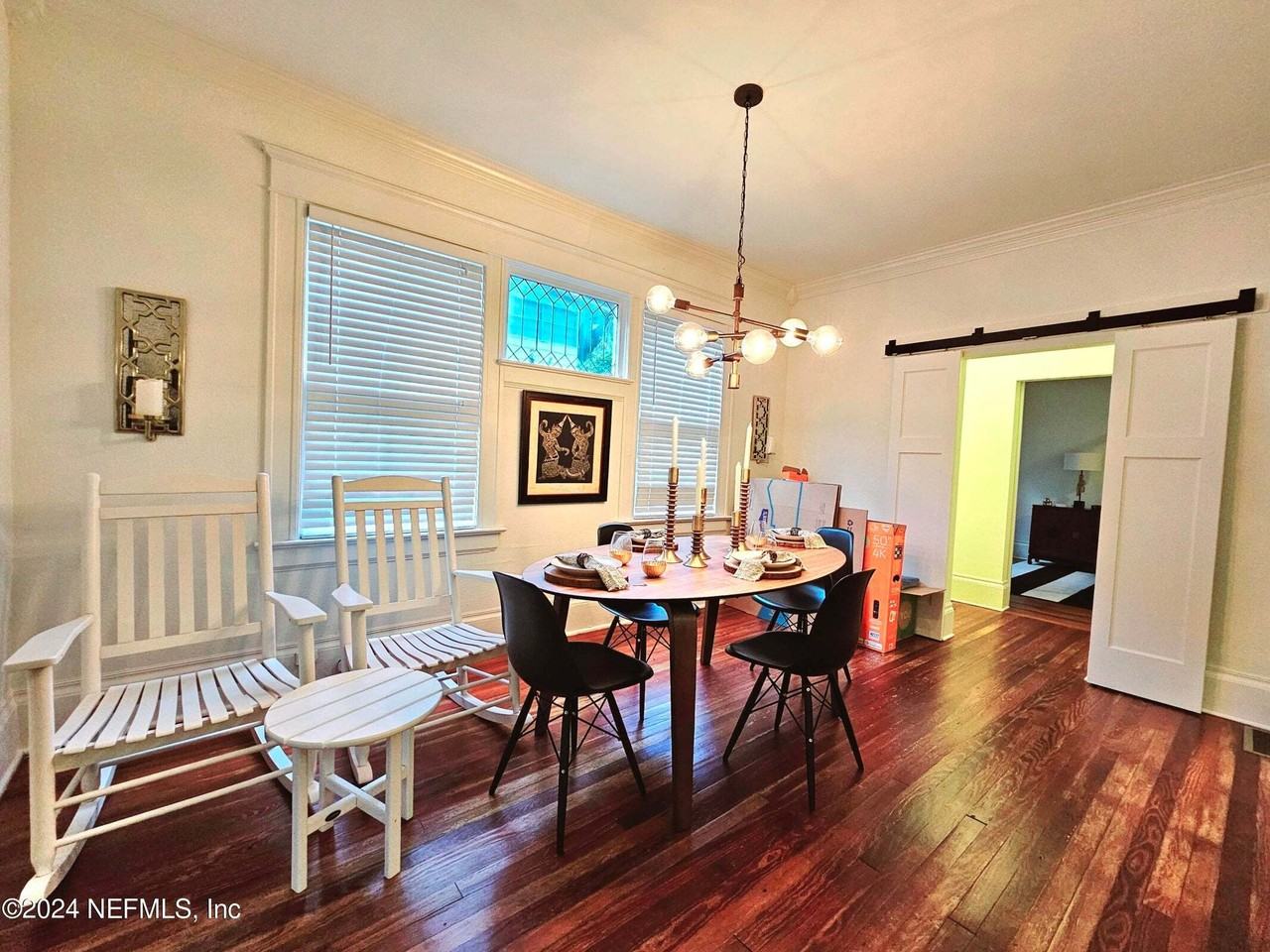 2776 Herschel St - Photo 3 of 20