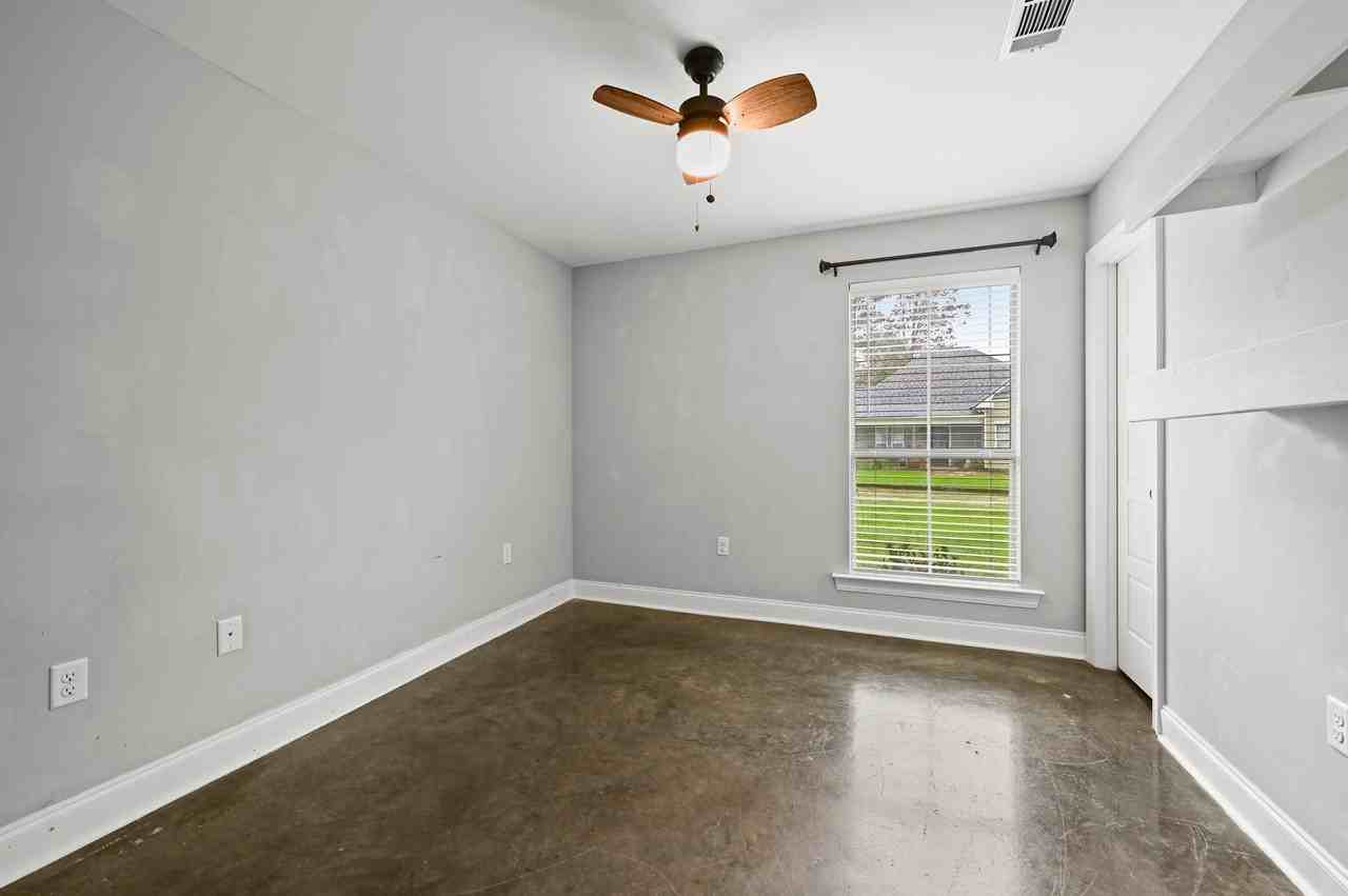 32590 Weiss Rd - Photo 4 of 21