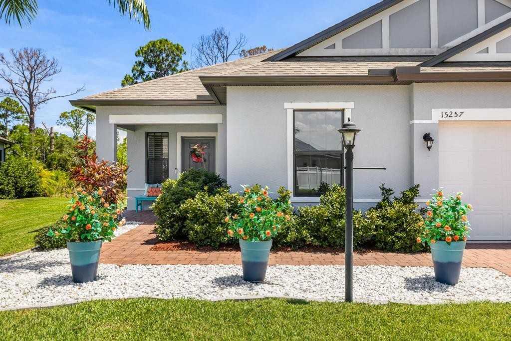 15257 Mille Fiore Blvd - Photo 6 of 40