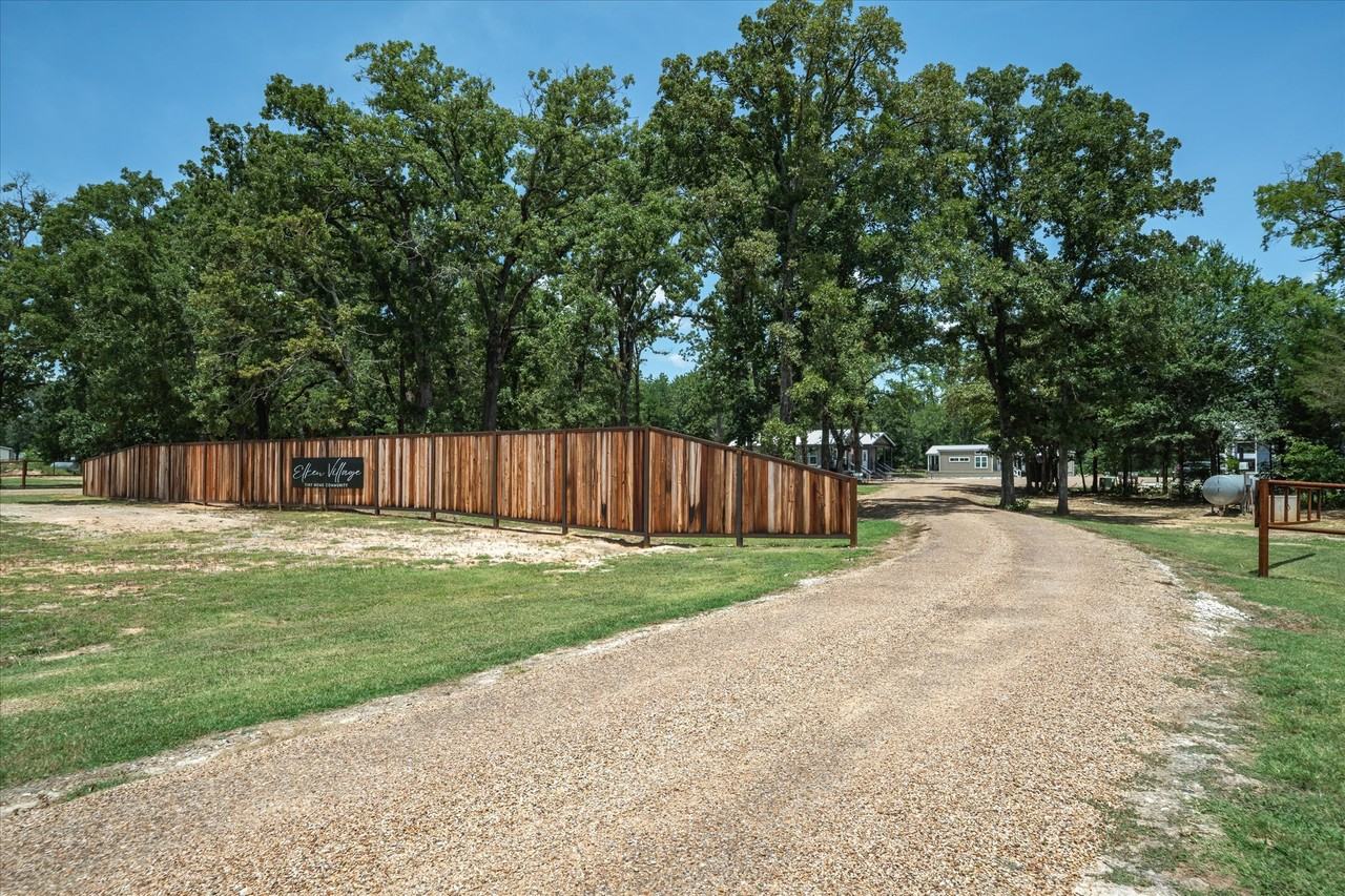 14474 Interstate - Photo 3 of 30