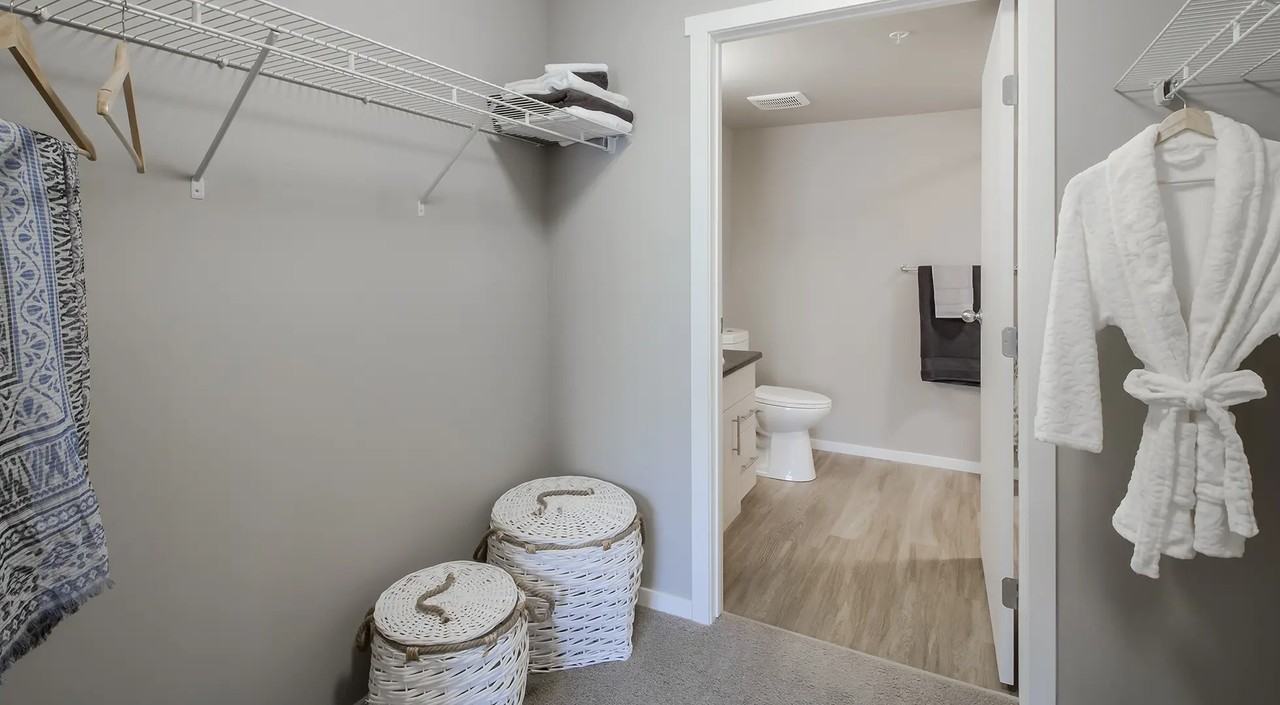 Ridgecrest Place - Photo 6 of 15