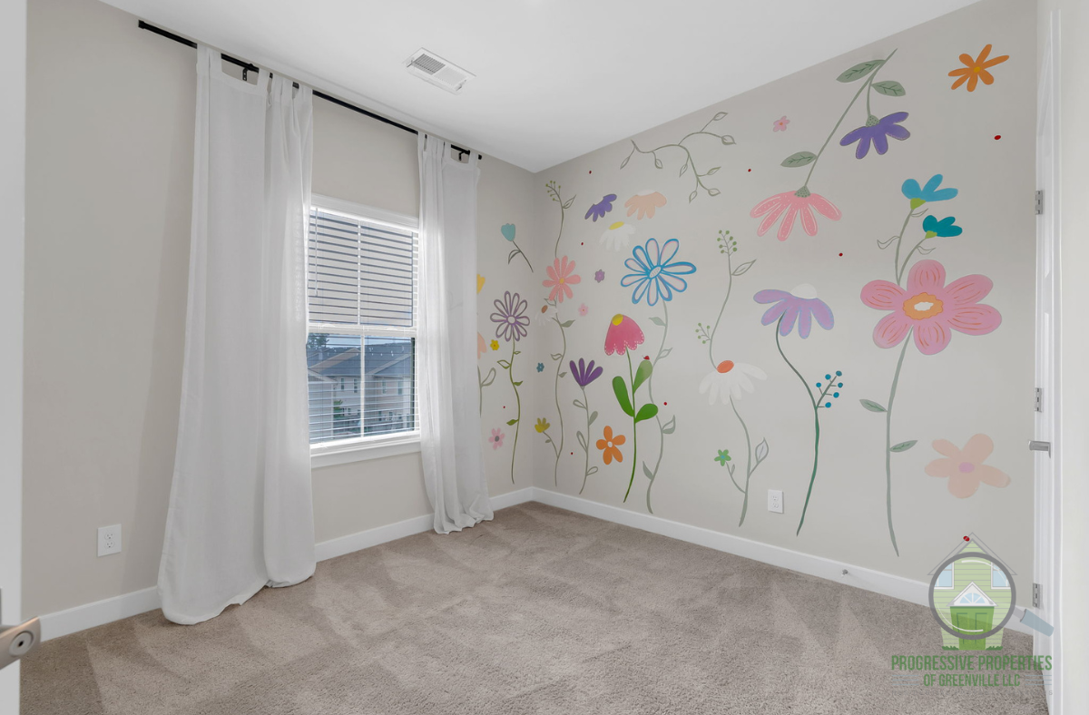 113 Eagle Wood Dr #1 - Photo 2 of 19