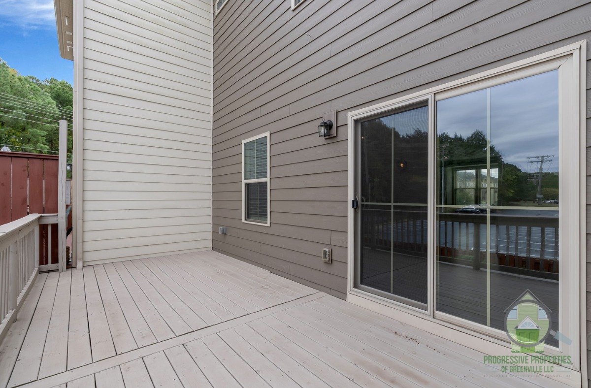 113 Eagle Wood Dr #1 - Photo 3 of 19