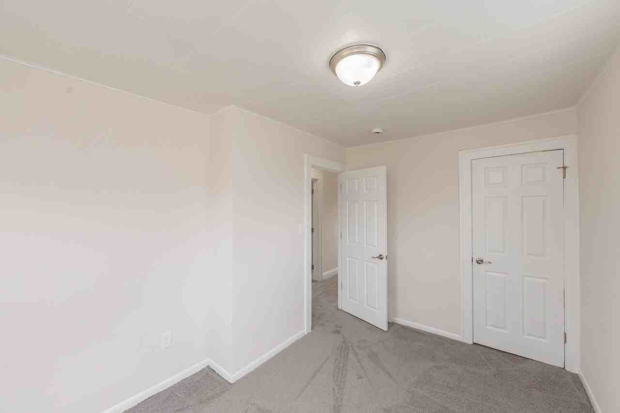 21870 Ball Ave - Photo 2 of 10